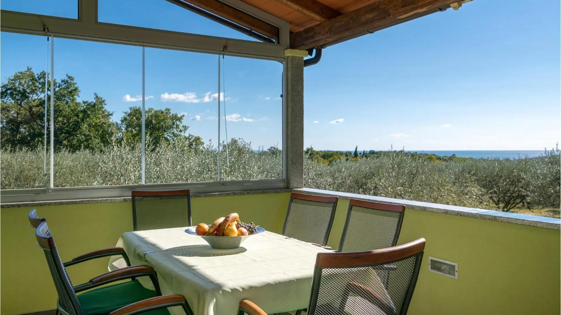Holiday home Awesome Home In Peruski With Wifi